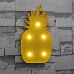 LUCES LED CON DISEÑO “PIÑA”